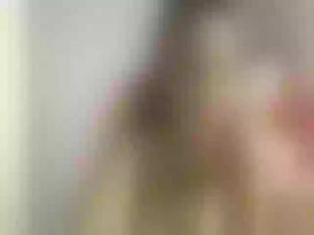 Live sex webcam photo for SmilingAlis #255048715