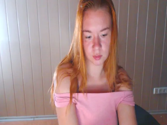 Live sex webcam photo for JiMiola #256177734