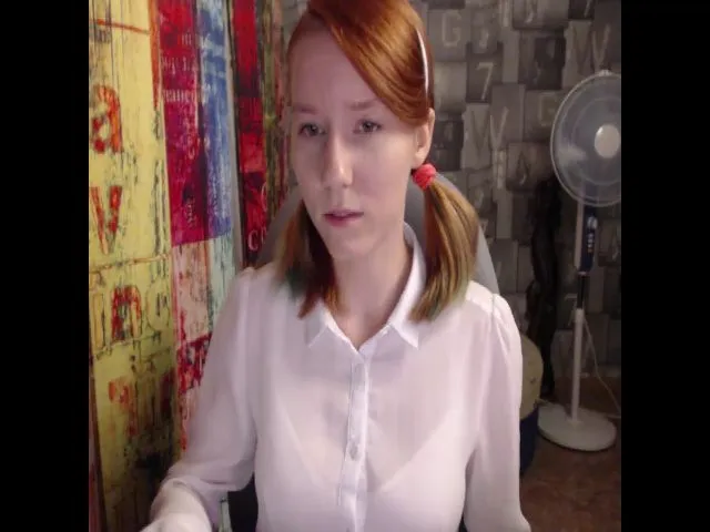 Live sex webcam photo for NikiFoks18 #262848517