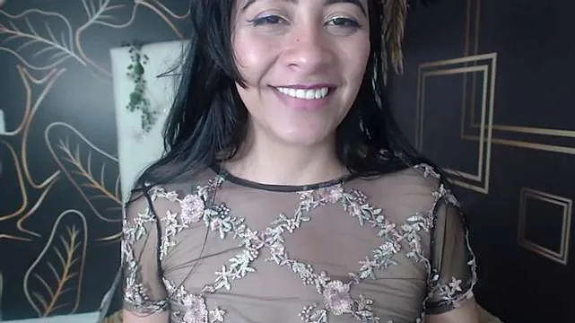 Live sex webcam photo for ariana_ferrari #244864396