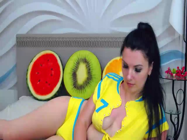 Live sex webcam photo for Beauty_Betty #255583693