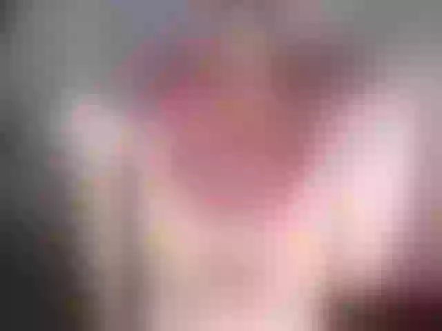 Live sex webcam photo for svetik83 #261525783