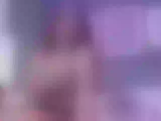 Live sex webcam photo for Lindasantos #241141840