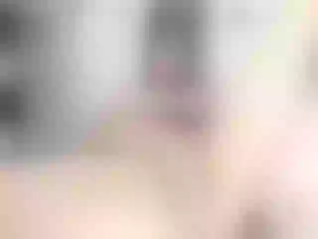 Live sex webcam photo for Sammy_18_ #258434974