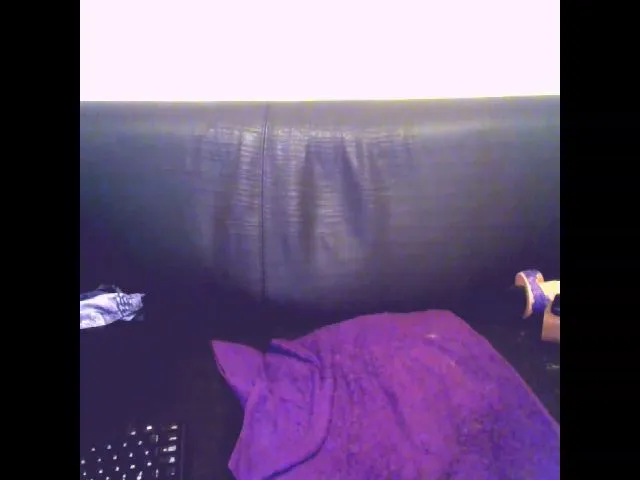 Live sex webcam photo for Sexygeny #254336965