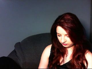 Live sex webcam photo for VirginLuna18 #251964960