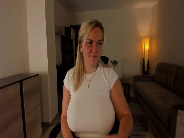 Live sex webcam photo for Enjoyy #260249499