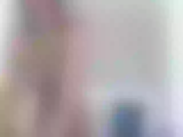 Live sex webcam photo for JulieDalton #258014252