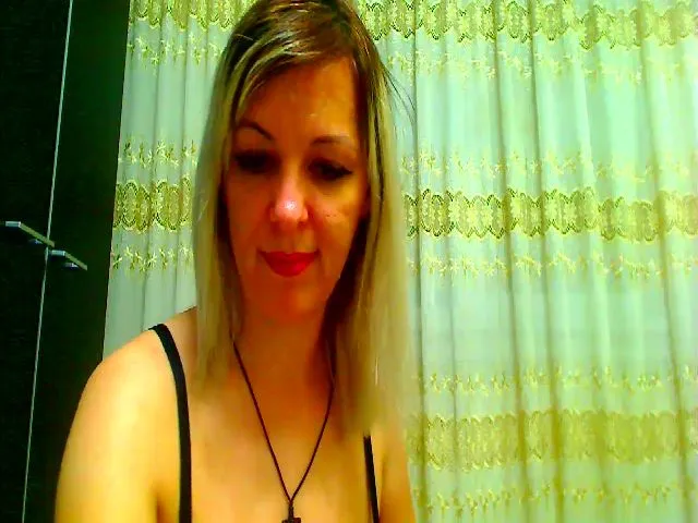 Live sex webcam photo for Pryncess4you #257832440