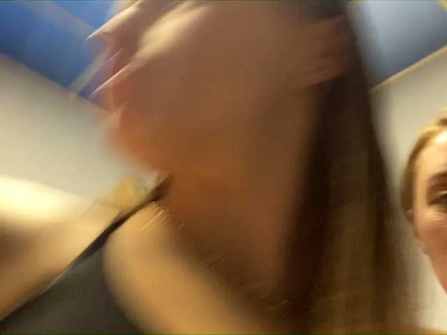 Live sex webcam photo for BugaGirls #241079111