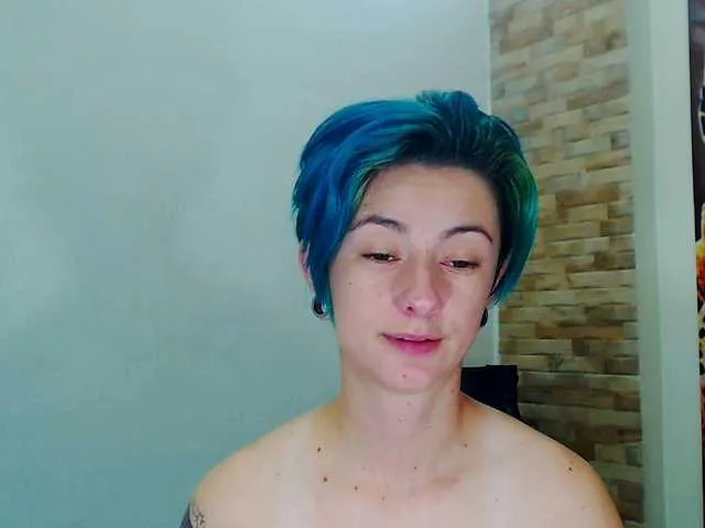 Live sex webcam photo for RedFury1 #264432400