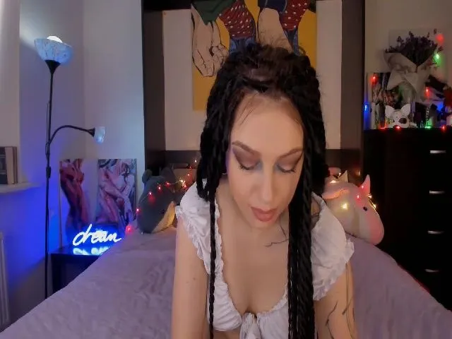 Live sex webcam photo for Holy_Michle #256137527