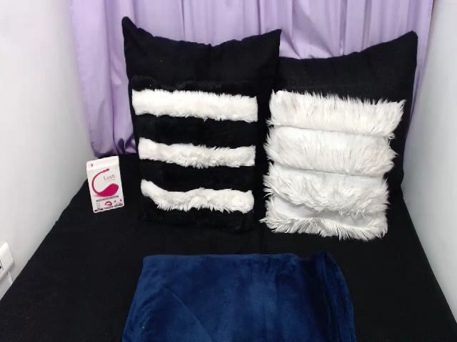 Live sex webcam photo for Salomex_Hot #260416867