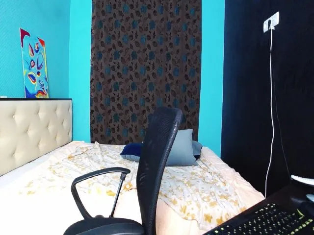Live sex webcam photo for LanaMartin #255904535