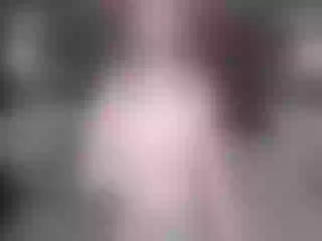 Live sex webcam photo for JuicyHelenX #261759370