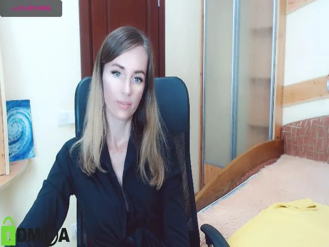 Live sex webcam photo for VitaCraft_ #261327701