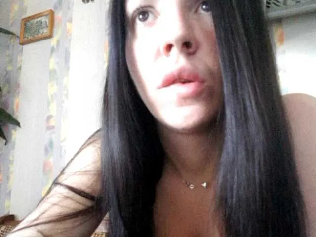 Live sex webcam photo for l4dyCandy #247865465