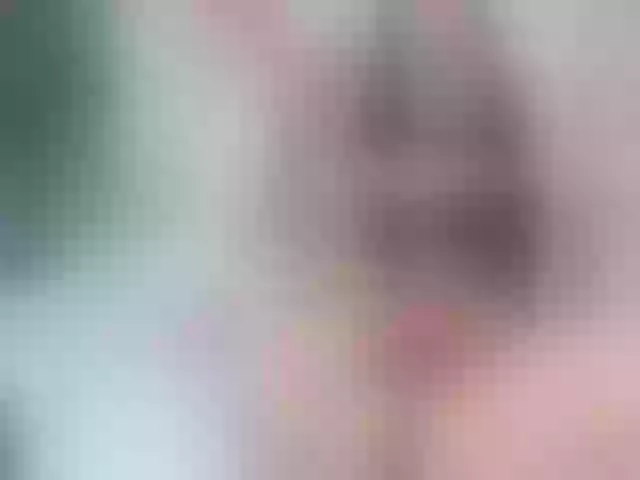 Live sex webcam photo for April_f #252563278