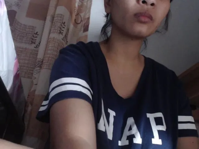 Live sex webcam photo for HotpukiLuver #255451159