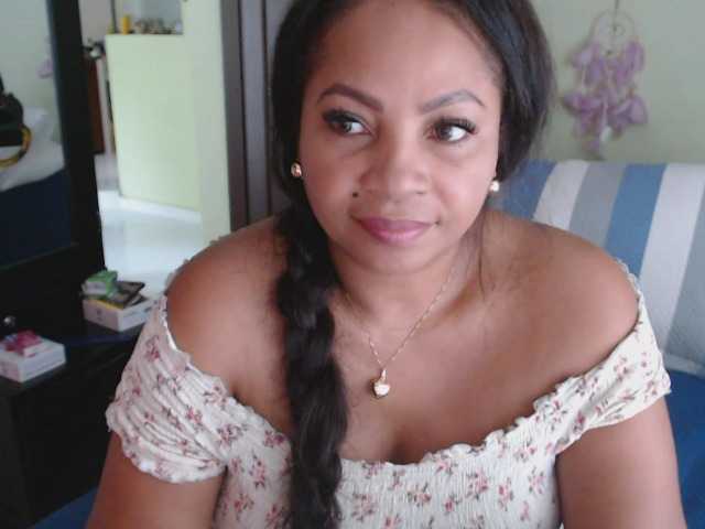 Live sex webcam photo for princessBlack #250515401