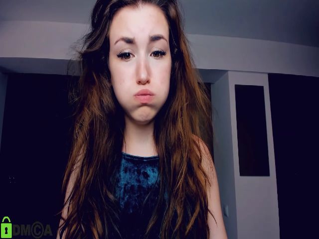 Live sex webcam photo for VellaB #252775195