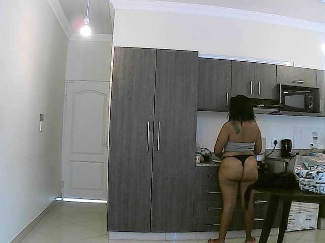 Live sex webcam photo for BlackMagic357 #254120473