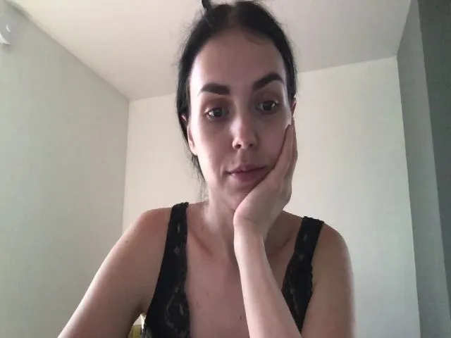 Live sex webcam photo for AdriaPretty #262667331