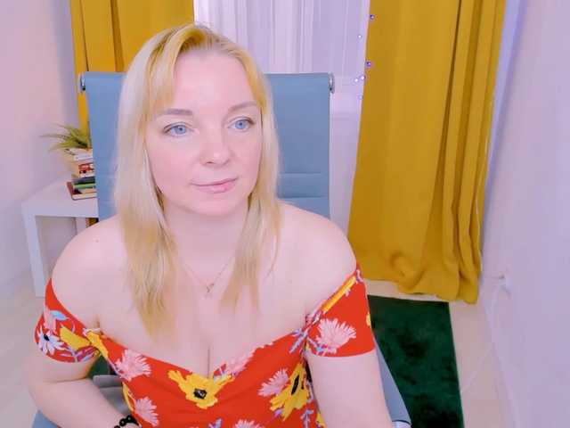 Live sex webcam photo for ReganLovely #241493123