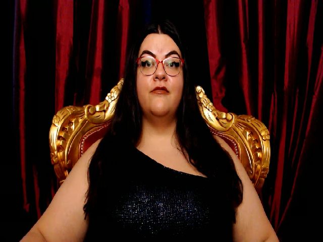 Live sex webcam photo for MissLillyBBW #255948719