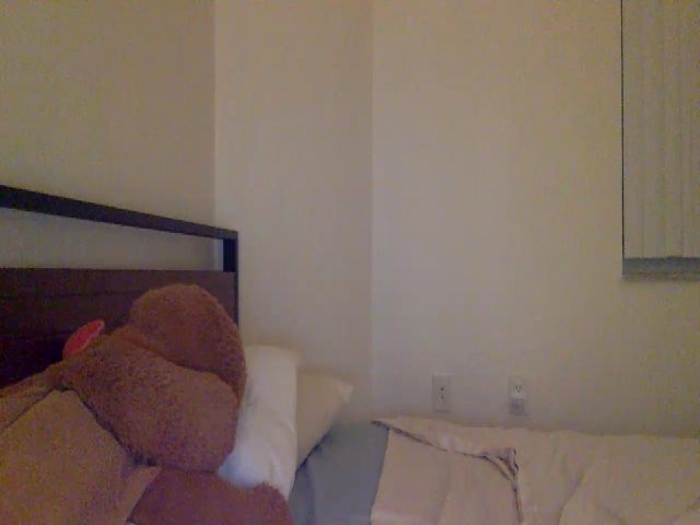 Live sex webcam photo for FreckledPoni #257277439