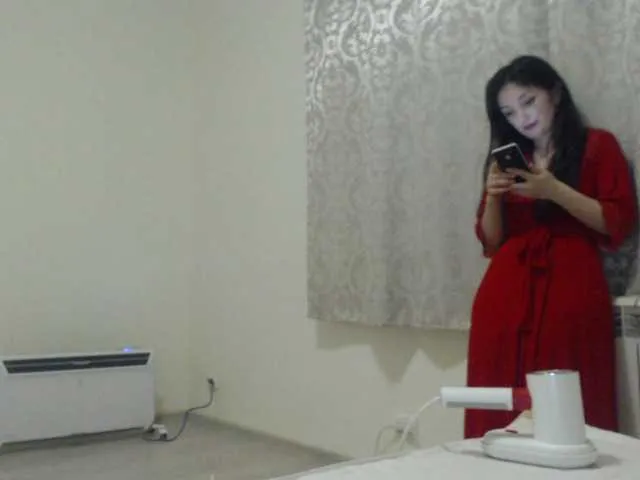 Live sex webcam photo for Camillla13 #241421907