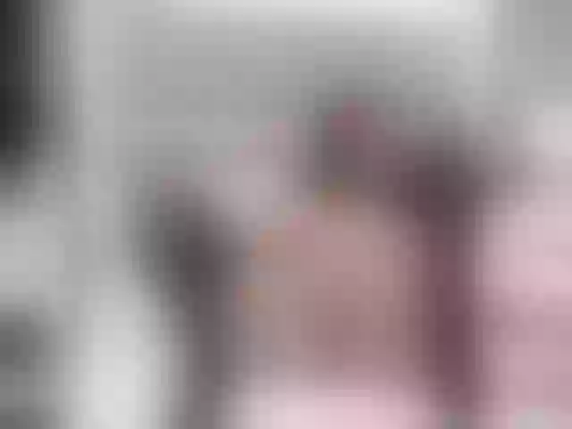 Live sex webcam photo for CarolaSallow #241000624