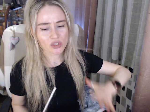 Live sex webcam photo for xyliganka777 #241304119