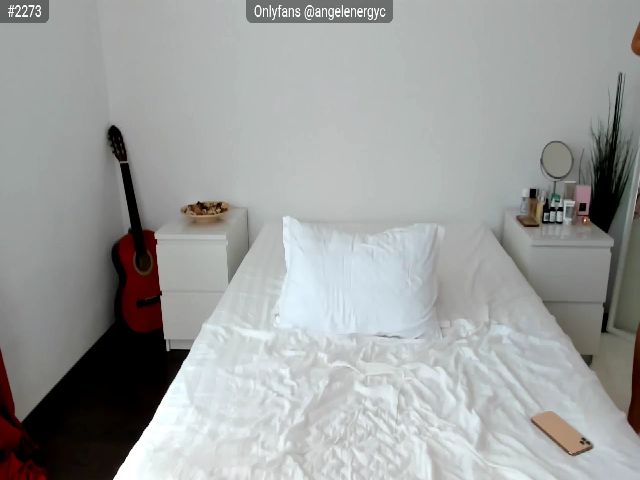Live sex webcam photo for AngelEnergyC #263650626
