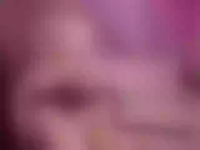Live sex webcam photo for MommyWetBush #261551023