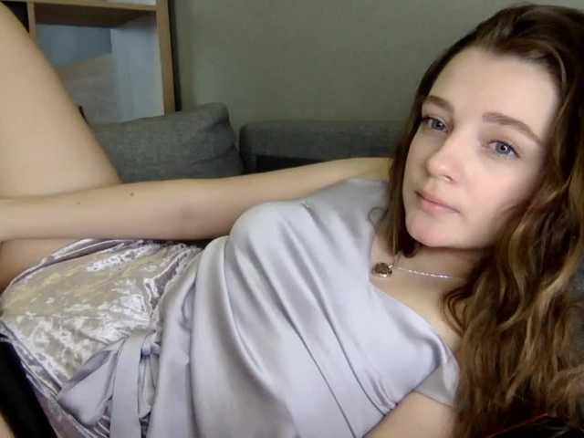 Live sex webcam photo for LoveNikol #240932523