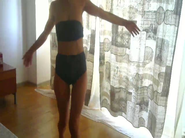 Live sex webcam photo for SONYABRUNETTE #253474153