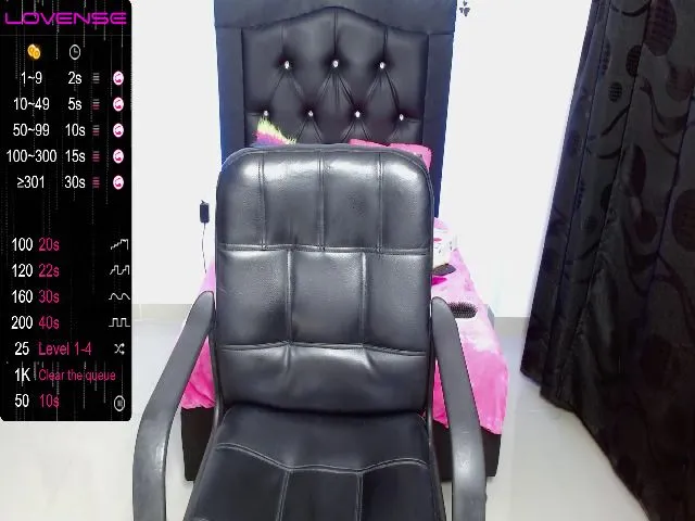 Live sex webcam photo for dulce0126 #256523930