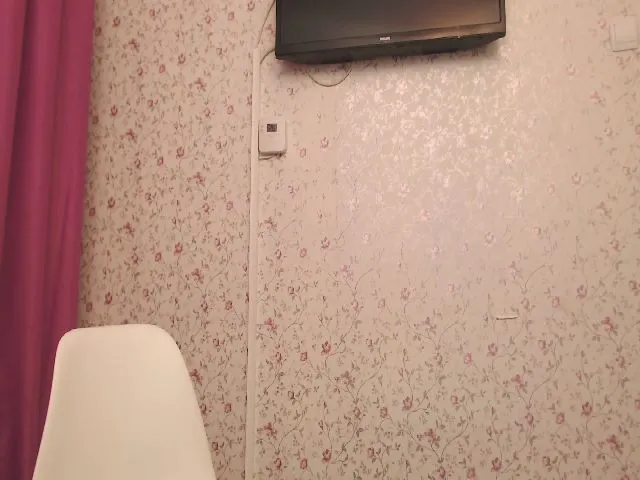 Live sex webcam photo for Arianaskysexx #254270952