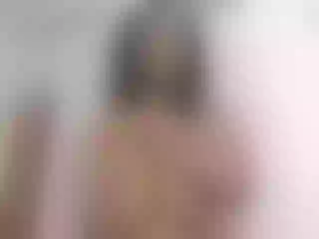 Live sex webcam photo for SexiCanela99 #253788701