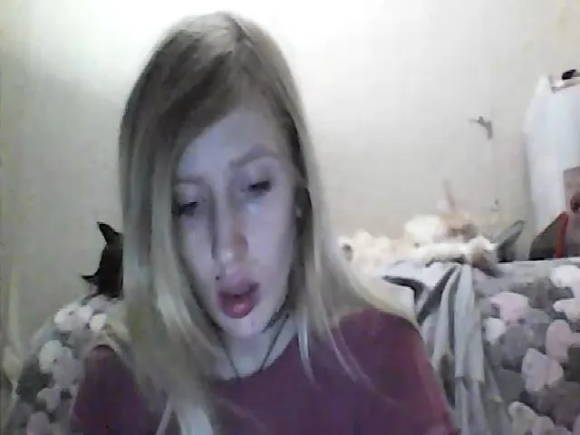 Live sex webcam photo for GuiltyKitty #263882338