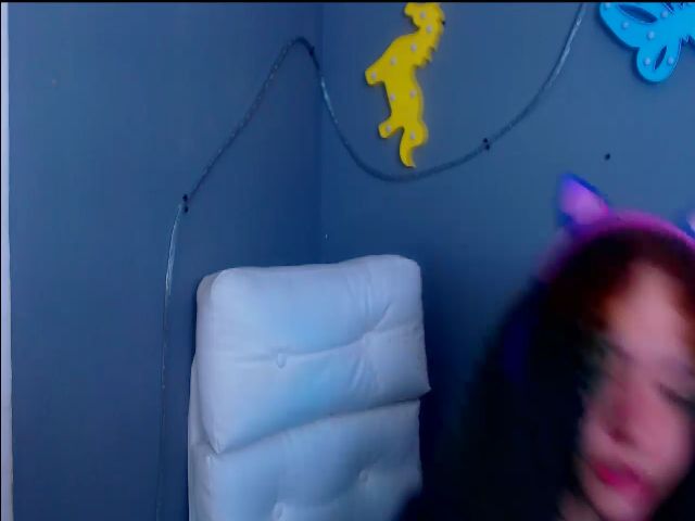 Live sex webcam photo for Tattiana_love #252375413