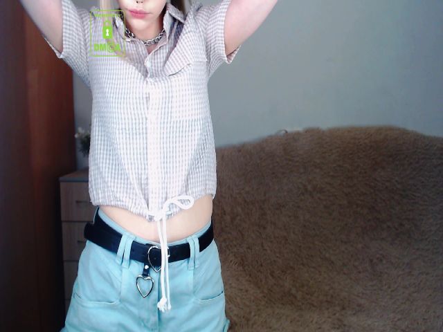 Live sex webcam photo for Alison_Moonli #255203563