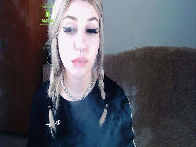 Live sex webcam photo for Alison_Moonli #252324994