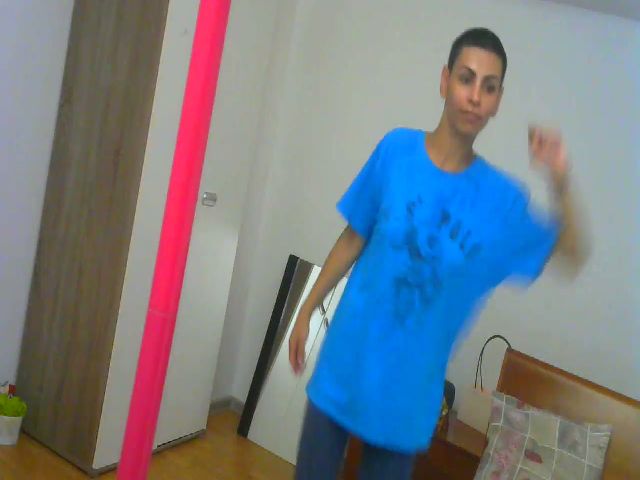 Live sex webcam photo for SONYABRUNETTE #264057090