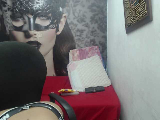 Live sex webcam photo for Hanna-Koch #250564960