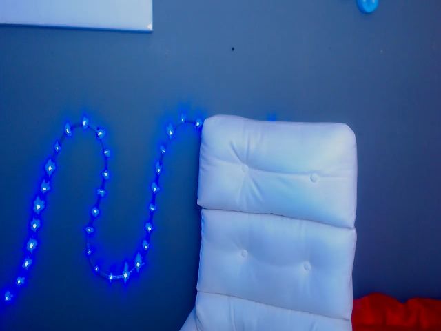 Live sex webcam photo for Tattiana_love #259132169