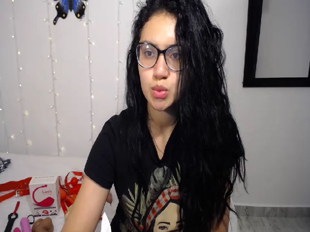 Live sex webcam photo for ANNPARDO #254704334