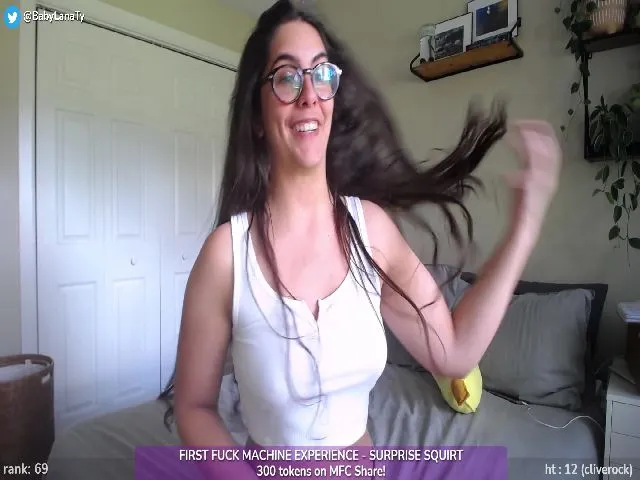 Live sex webcam photo for LanaTy #252272621
