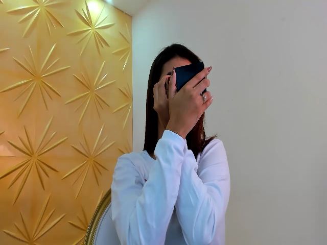 Live sex webcam photo for Tamy_Roman #260213477